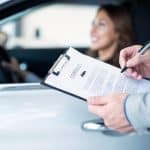 Comprendre le coût de l’assurance jeune conducteur pour éviter les erreurs qui font exploser la facture !